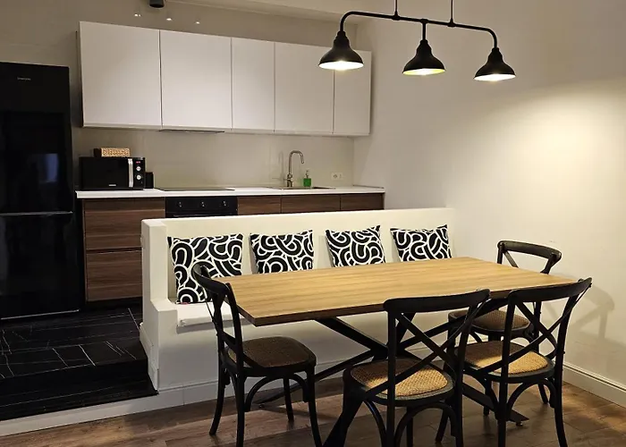 アパート Elegant