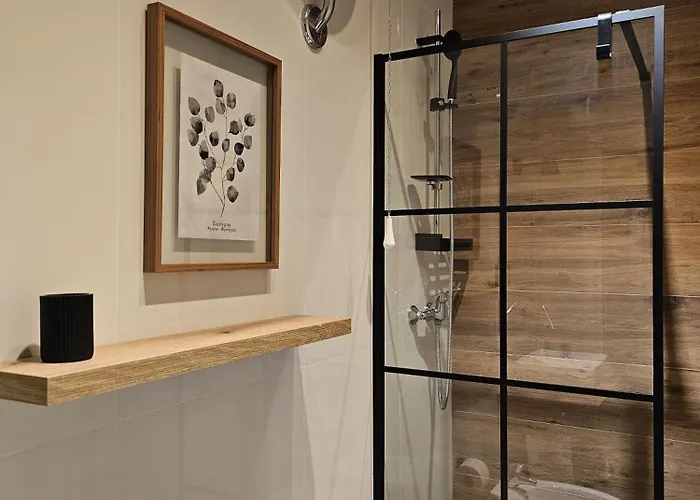 Elegant アパート ガリポリ