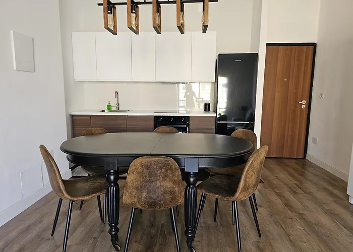 Elegant アパート ガリポリ